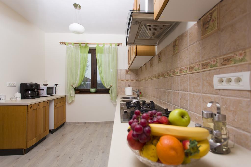 Pensiunea Ursa Hotel Bistrita Bargaului Ngoại thất bức ảnh